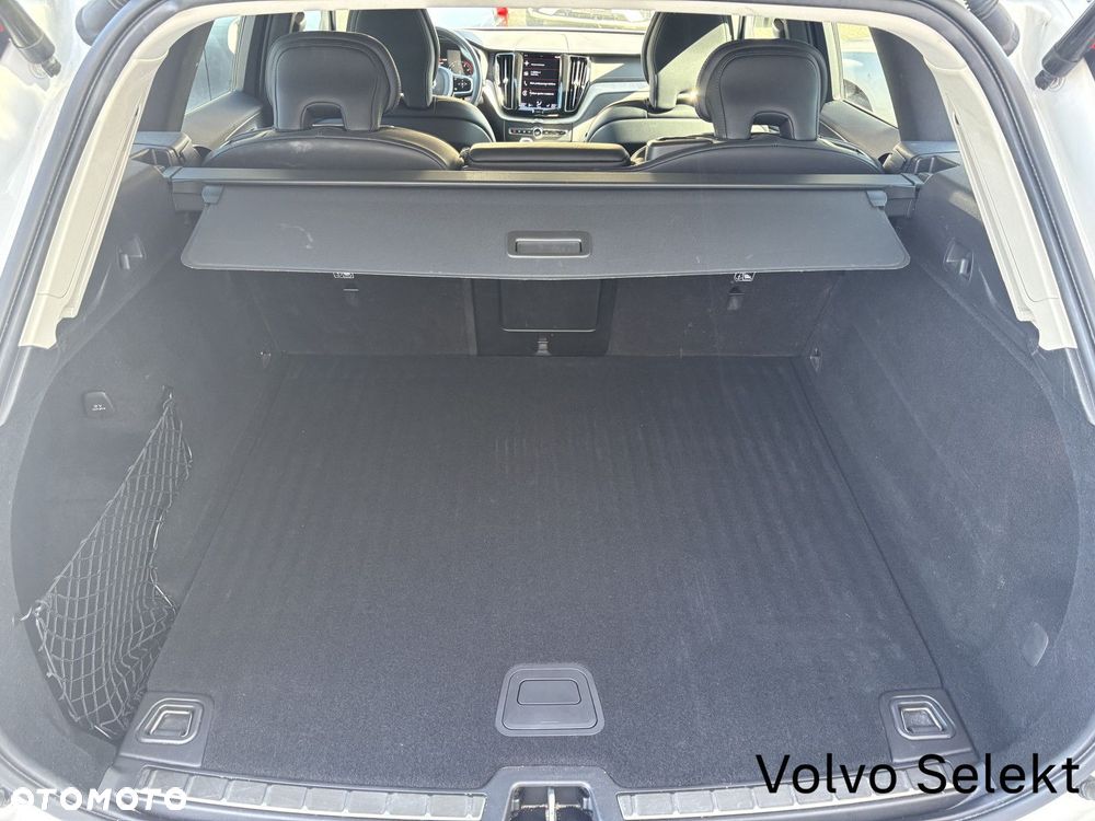 Volvo XC 60 - 22