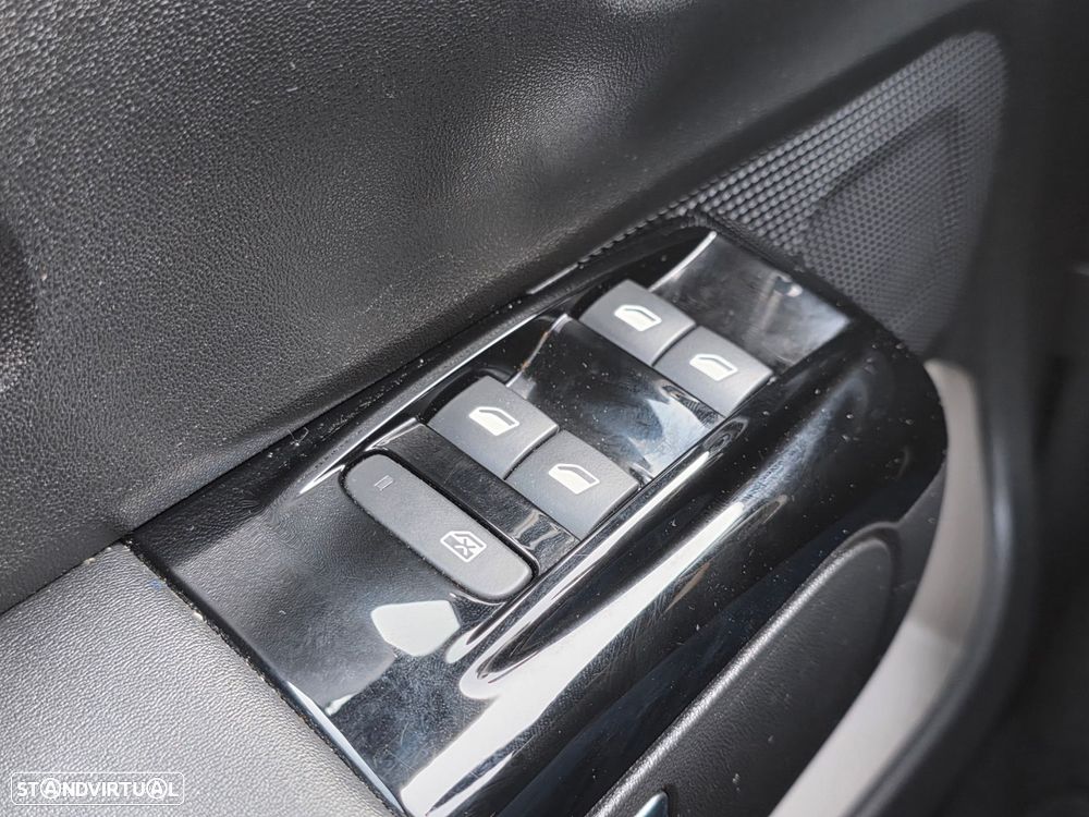 Citroën C3 1.2 PureTech Shine Pack - 15