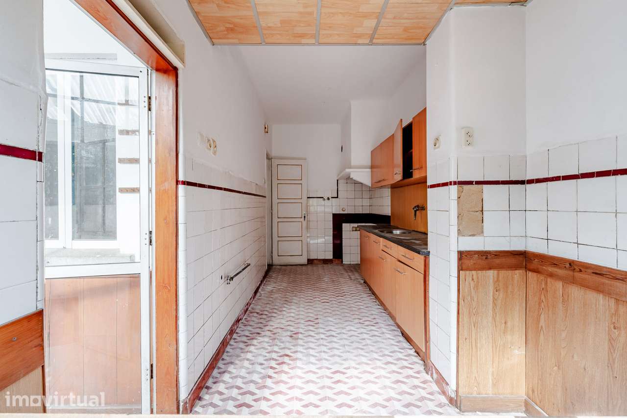 Apartamento T2 à venda na Rua General Humberto Delgado - Grande imagem: 4/19