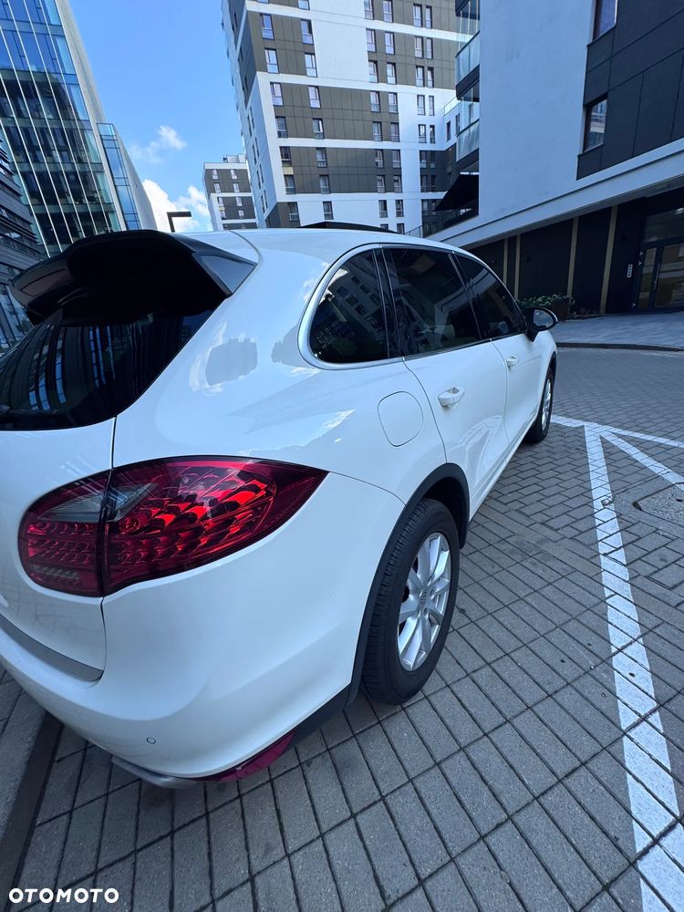Porsche Cayenne - 18