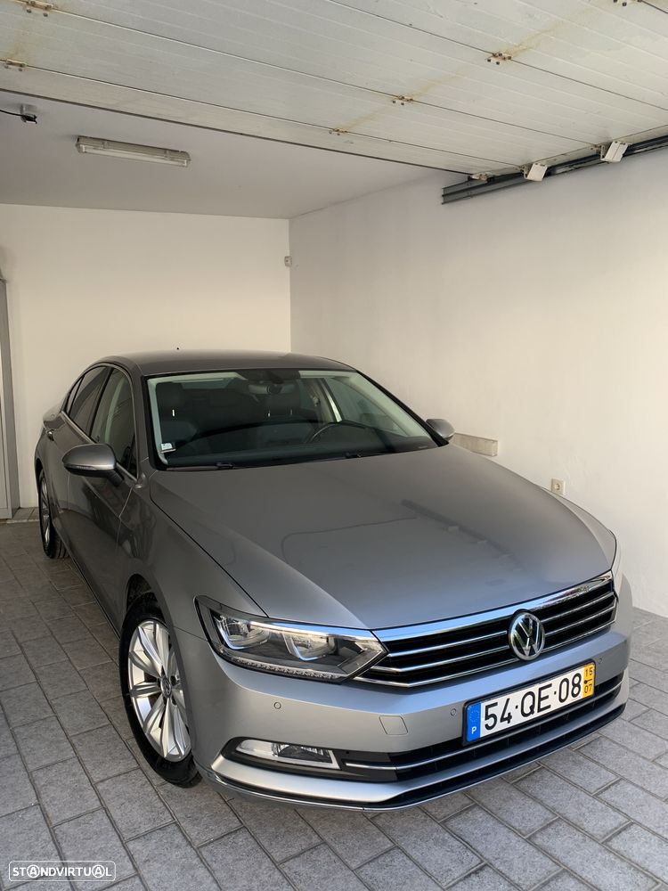VW Passat 2.0 TDI Highline DSG - 2