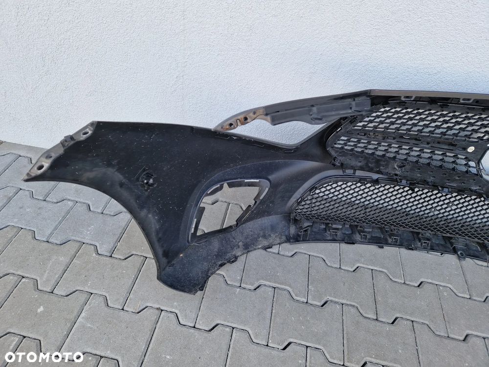 Zderzak Mercedes Cls W257 - 12