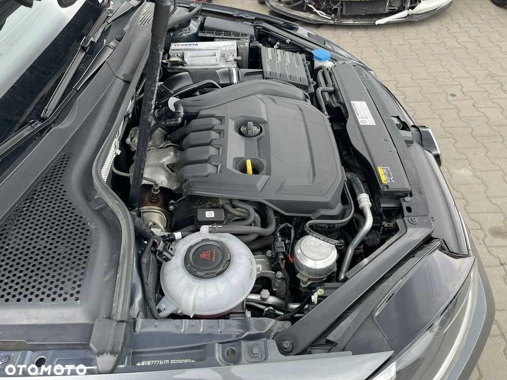 Volkswagen Golf 1.5 TSI BMT Comfortline - 17