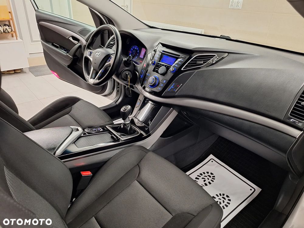 Hyundai i40 i40cw 1.6 Fifa World Cup Edition - 25