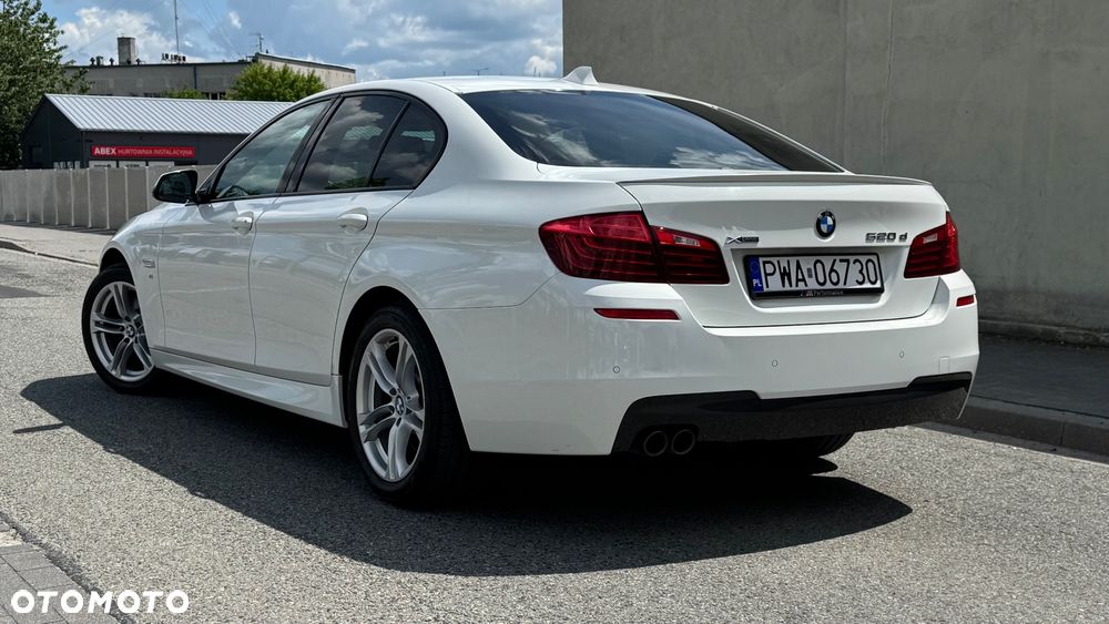BMW Seria 5 520d xDrive - 7