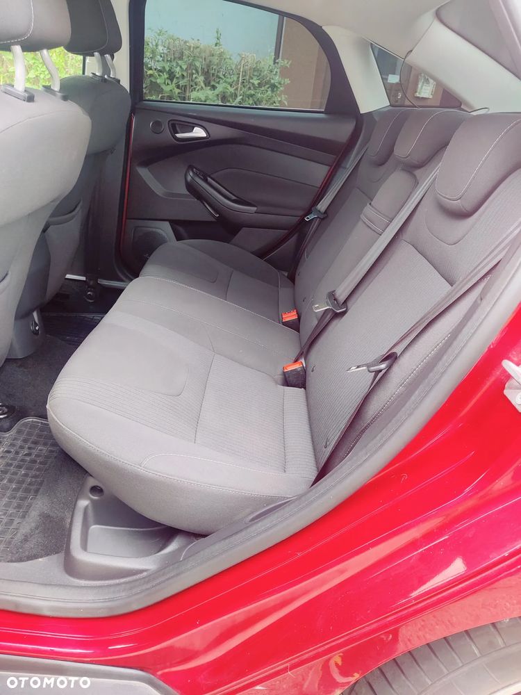Ford Focus 1.6 Titanium - 17
