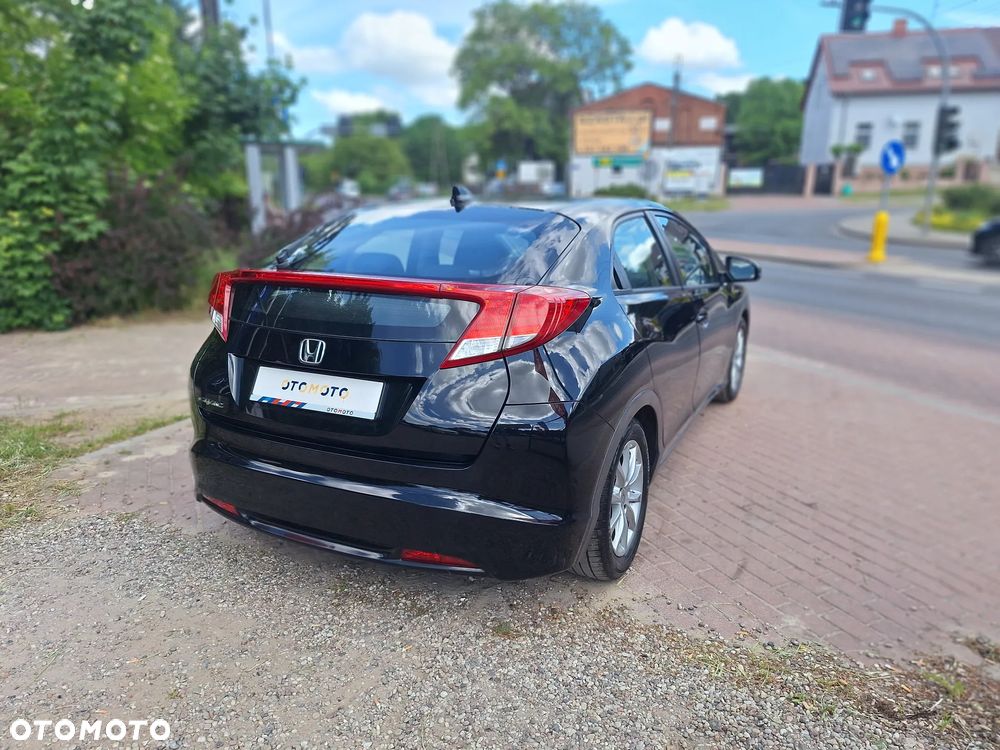 Honda Civic 1.4 i-VTEC Elegance - 13