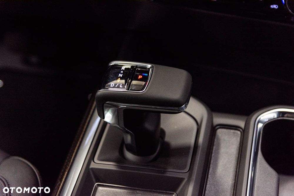 Chevrolet Silverado - 22