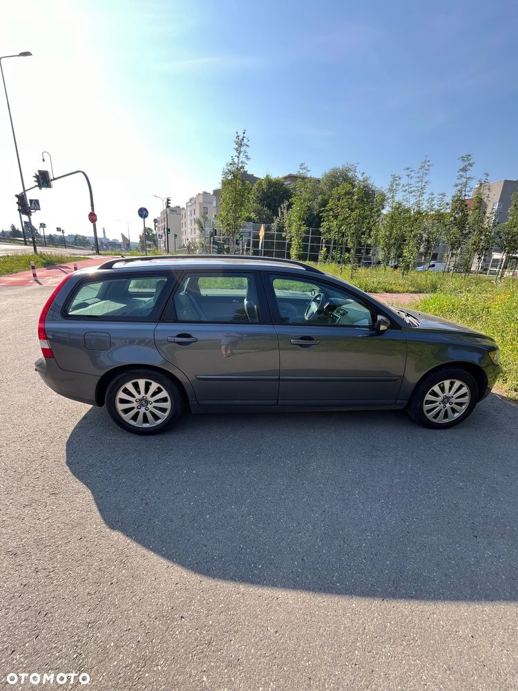 Volvo V50 2.4i - 3