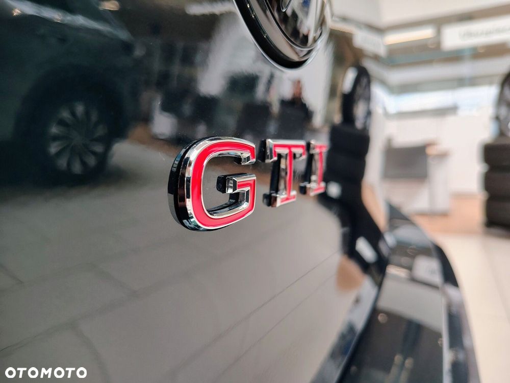 Volkswagen Golf - 39