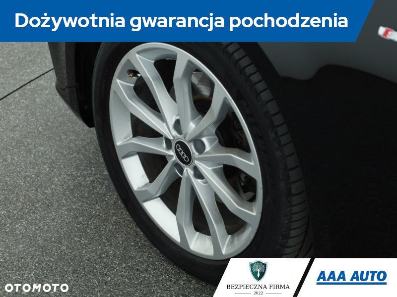 Audi A4 Limousine - 21