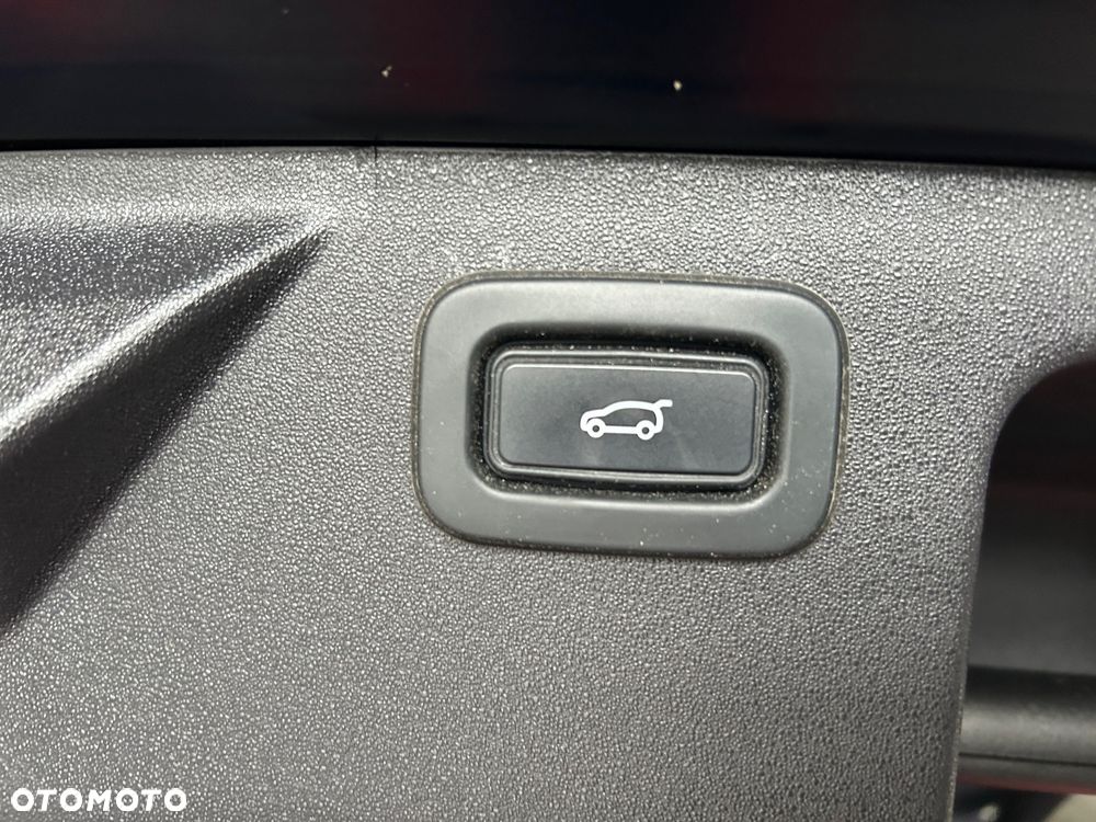 Land Rover Discovery Sport 2.0 D150 R-Dynamic S - 25