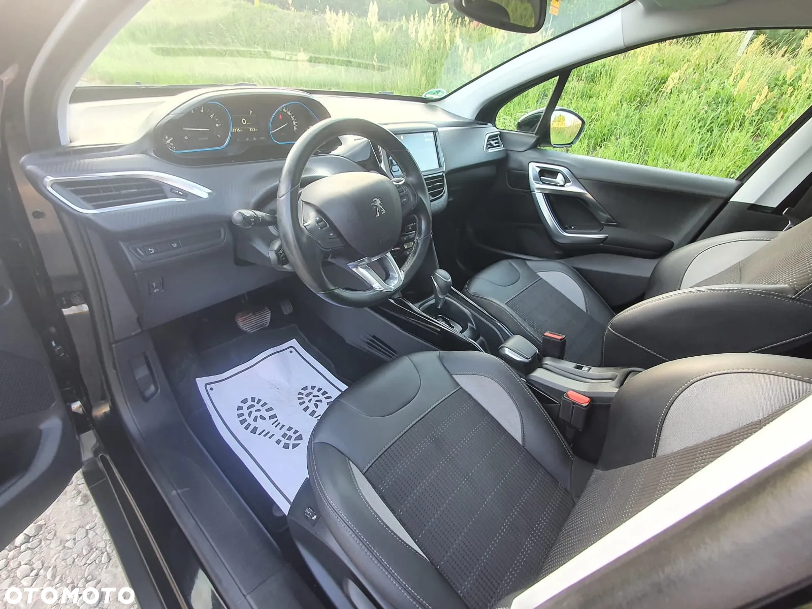 Peugeot 2008 PureTech 110 Stop&Start EAT6 Crossway - 11