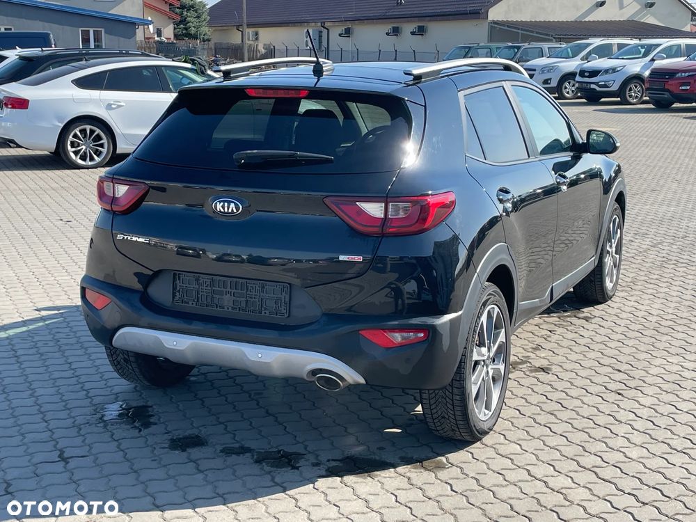 Kia Stonic - 11