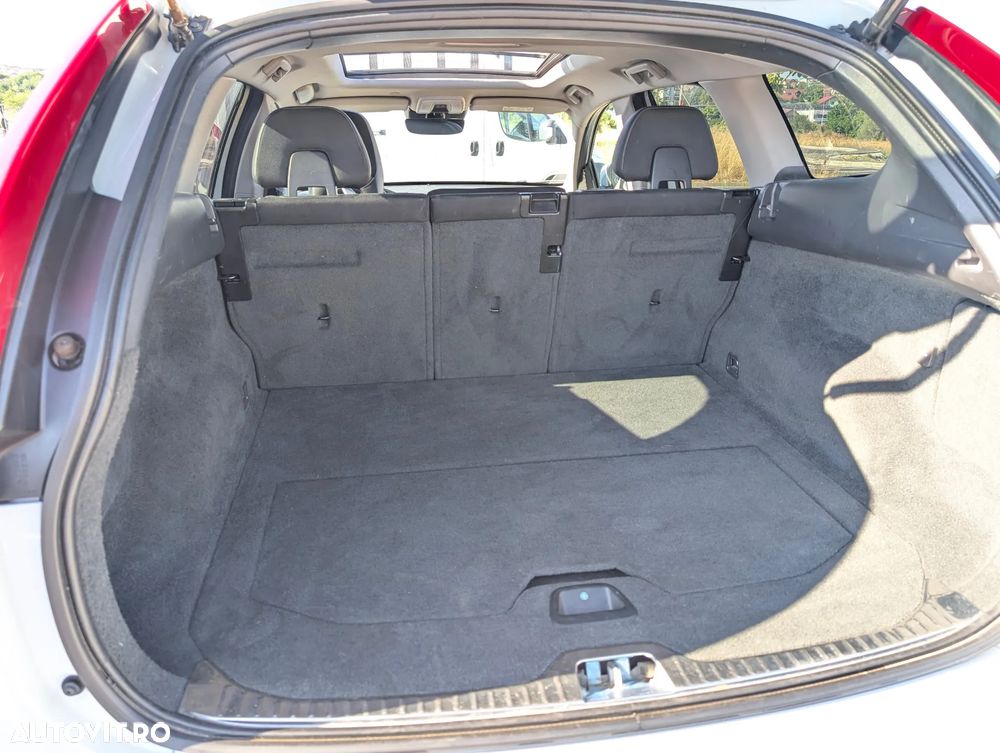 Volvo XC 60 - 16