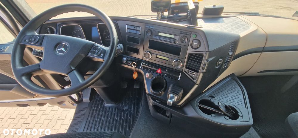 Mercedes-Benz Actros 1830 - 26