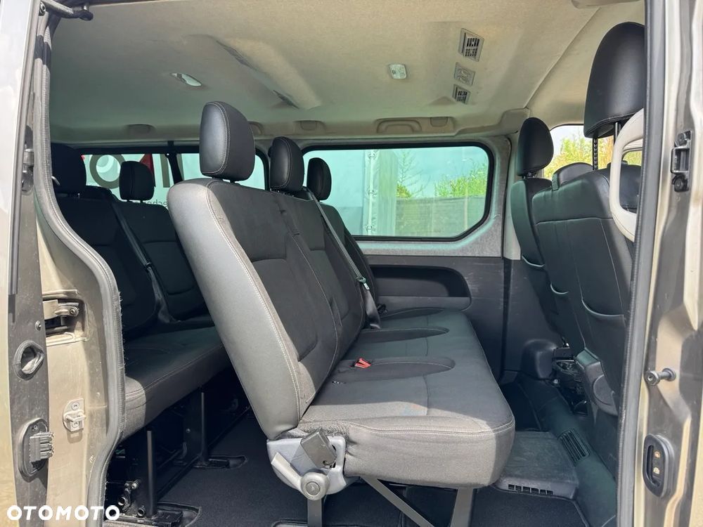 Renault Trafic 2.0 dCi - 24