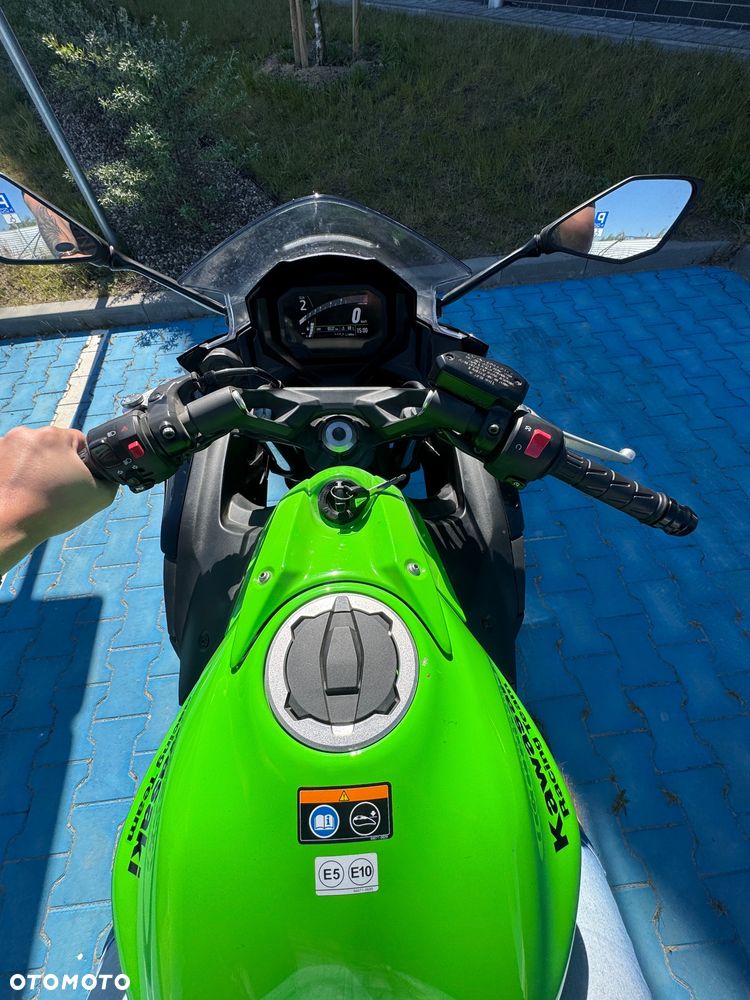 Kawasaki Ninja - 1