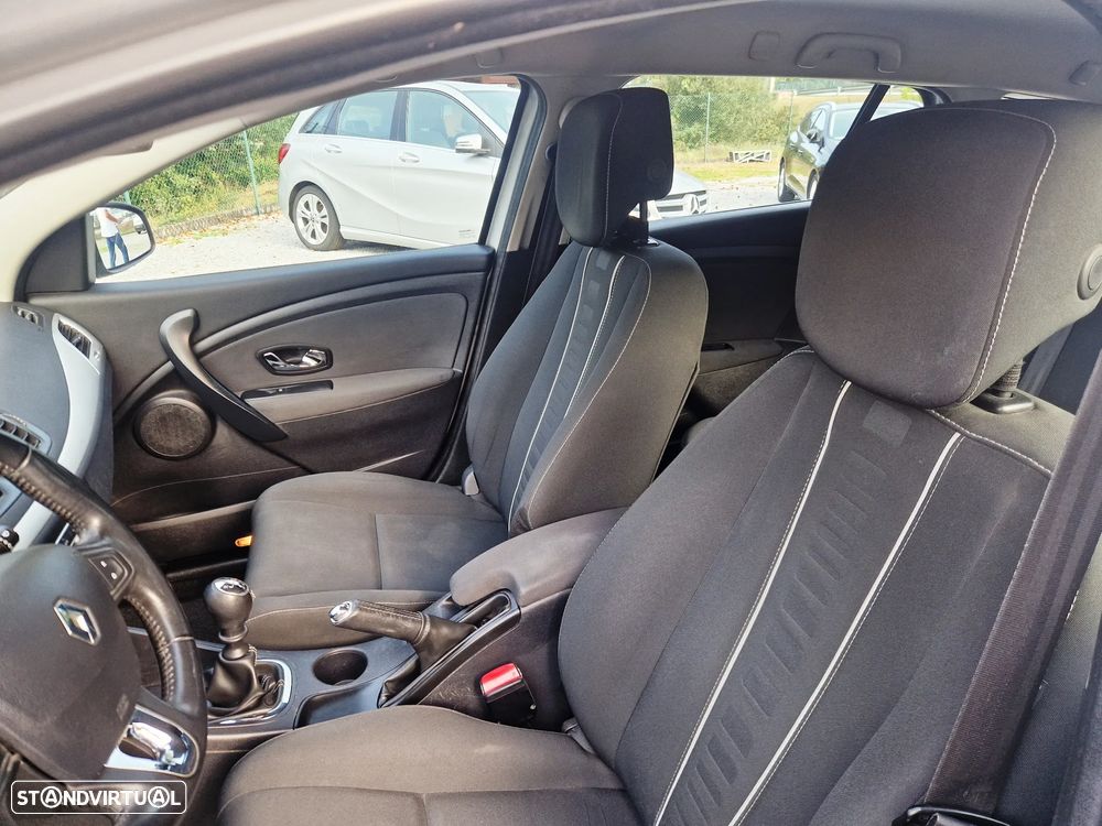 Renault Mégane Sport Tourer 1.5 dCi Limited - 6