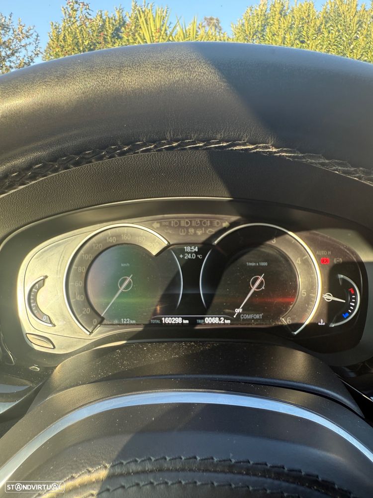 BMW 520 d Pack M Auto - 29