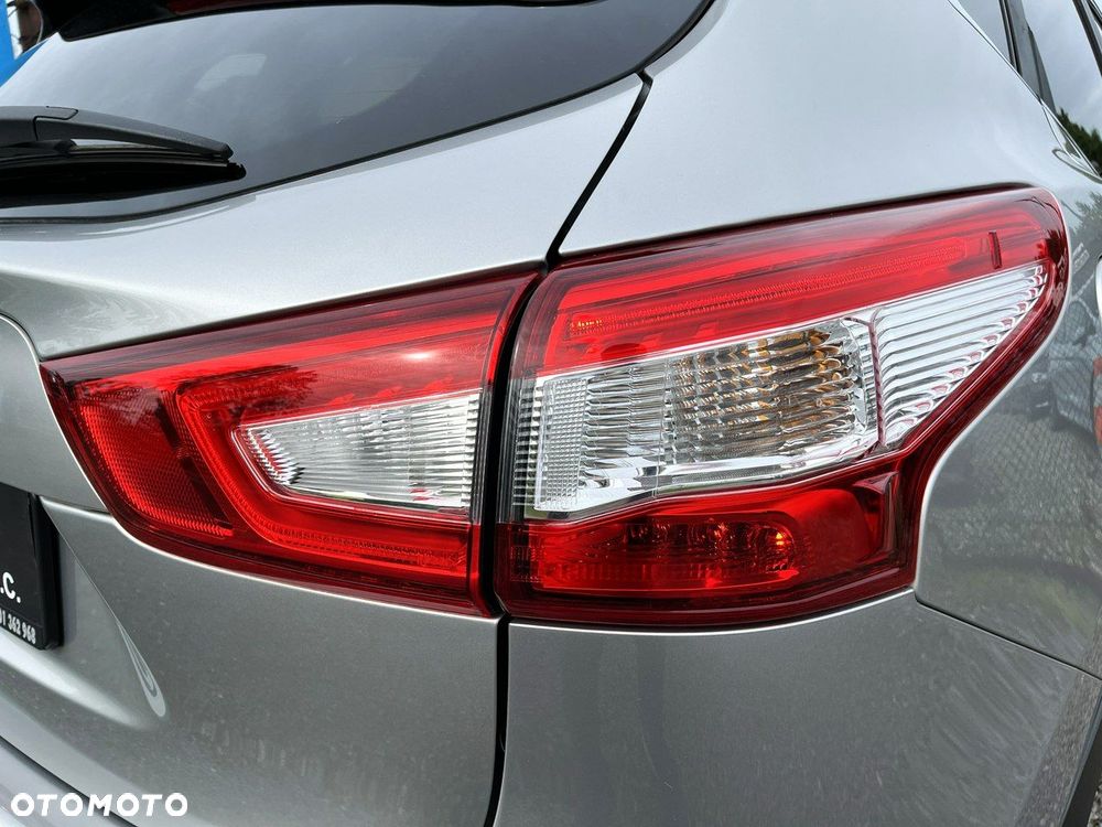 Nissan Qashqai 1.2 DIG-T Tekna+ - 16