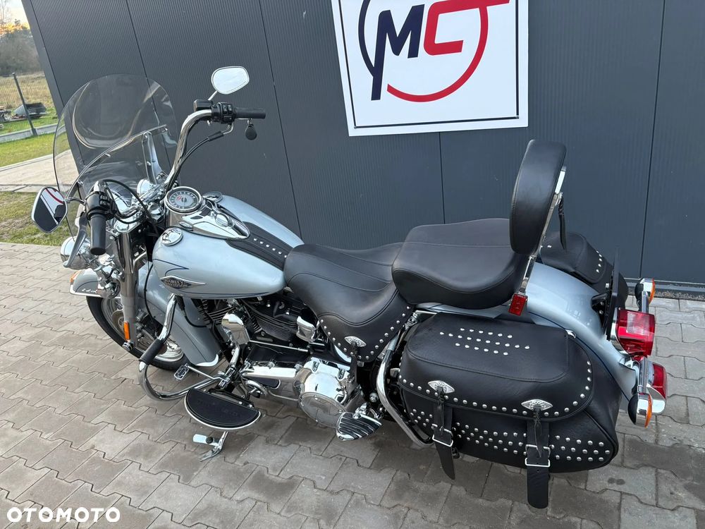 Harley-Davidson Softail Heritage Classic - 13