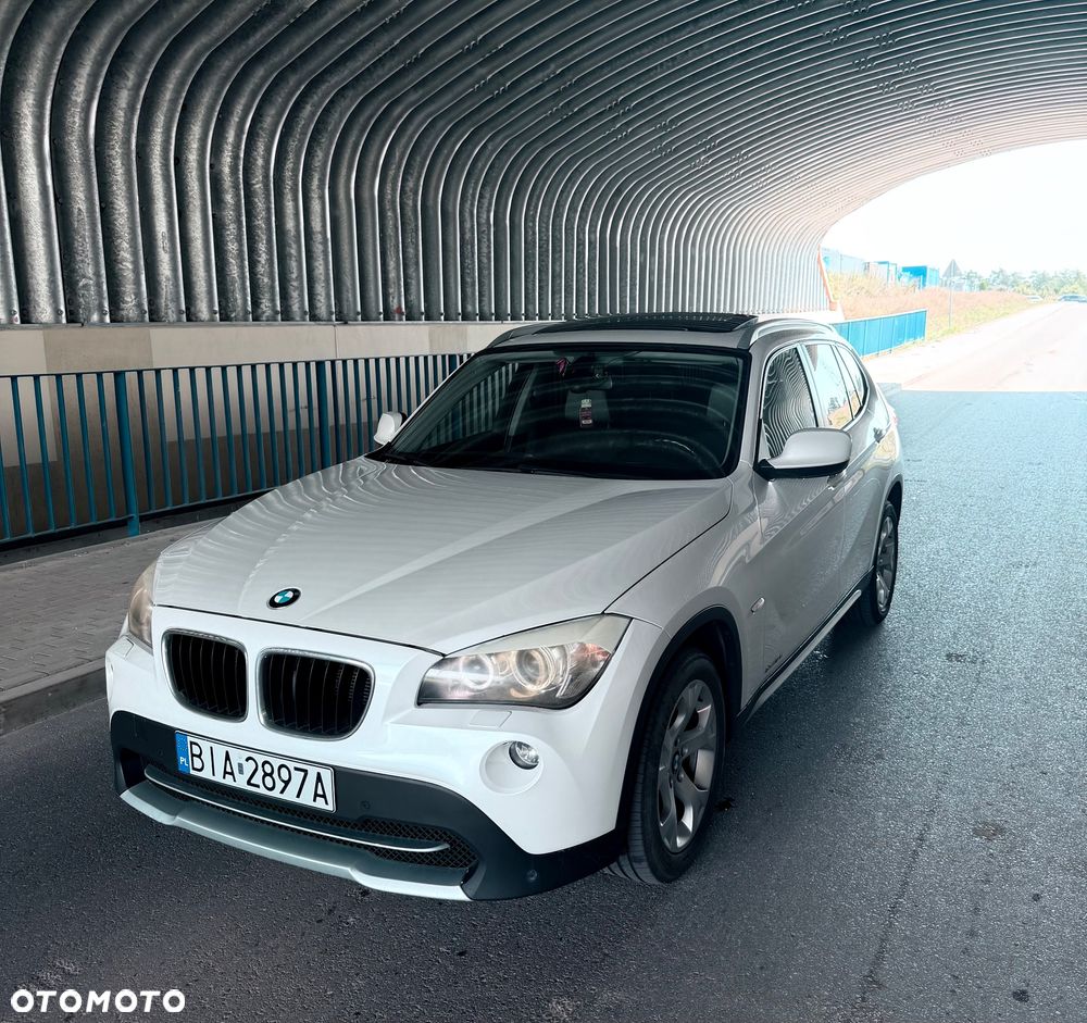 BMW X1 xDrive18d - 14