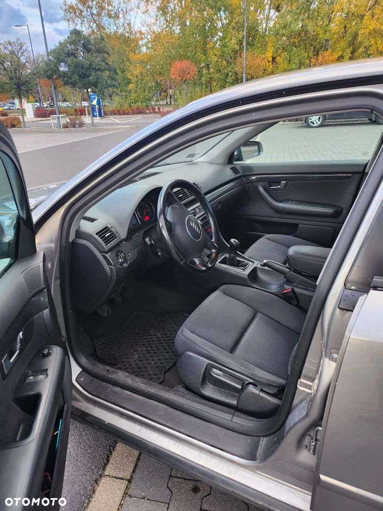 Audi A4 - 4