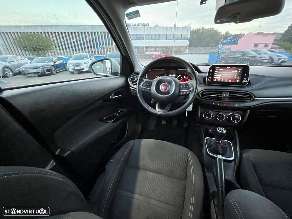 Fiat Tipo Station Wagon 1.3 M-Jet Mirror - 42
