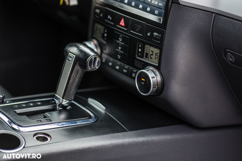 Volkswagen Touareg 3.0 V6 TDI Tipt. - 21