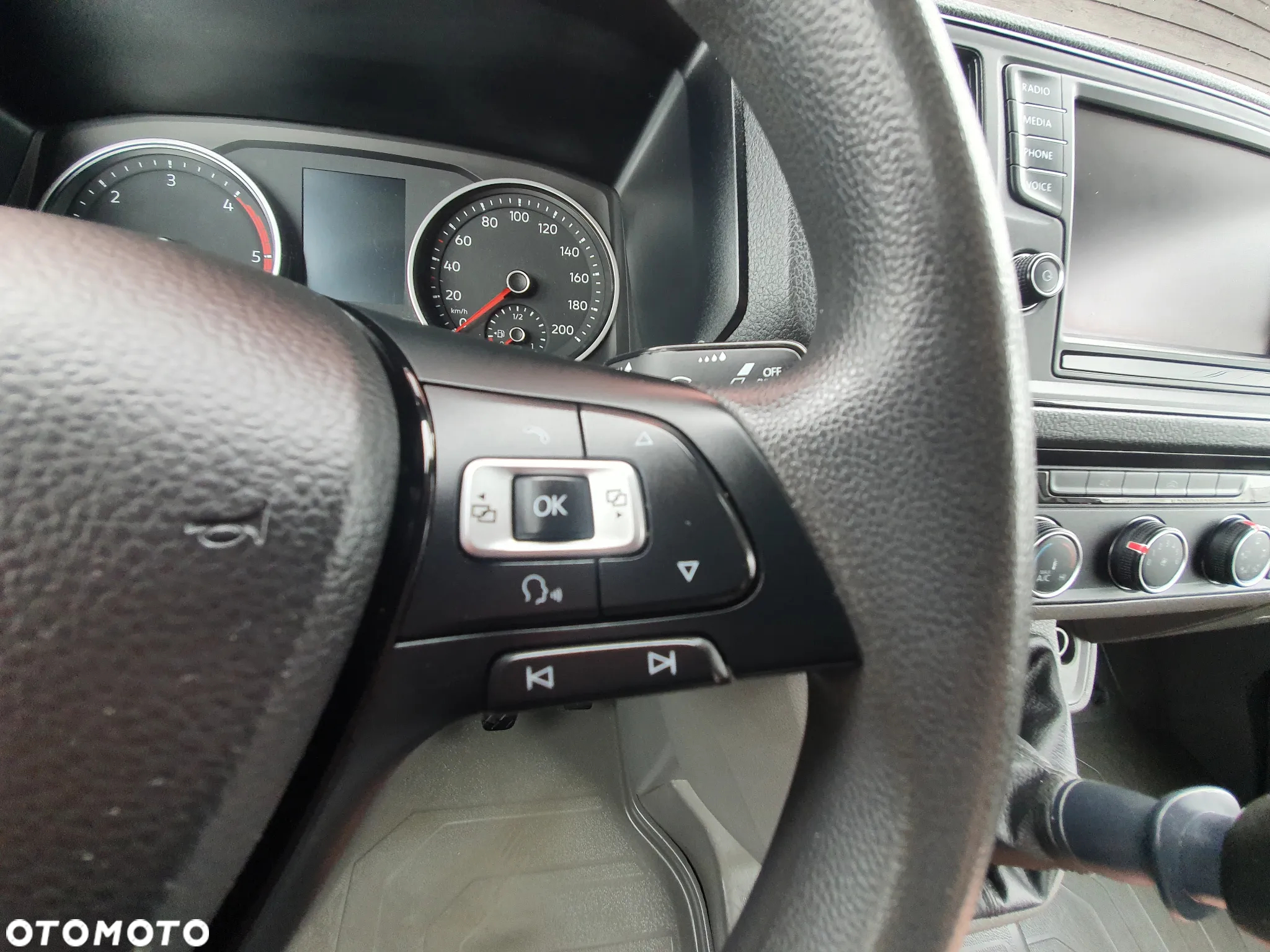 Volkswagen CRAFTER - 23