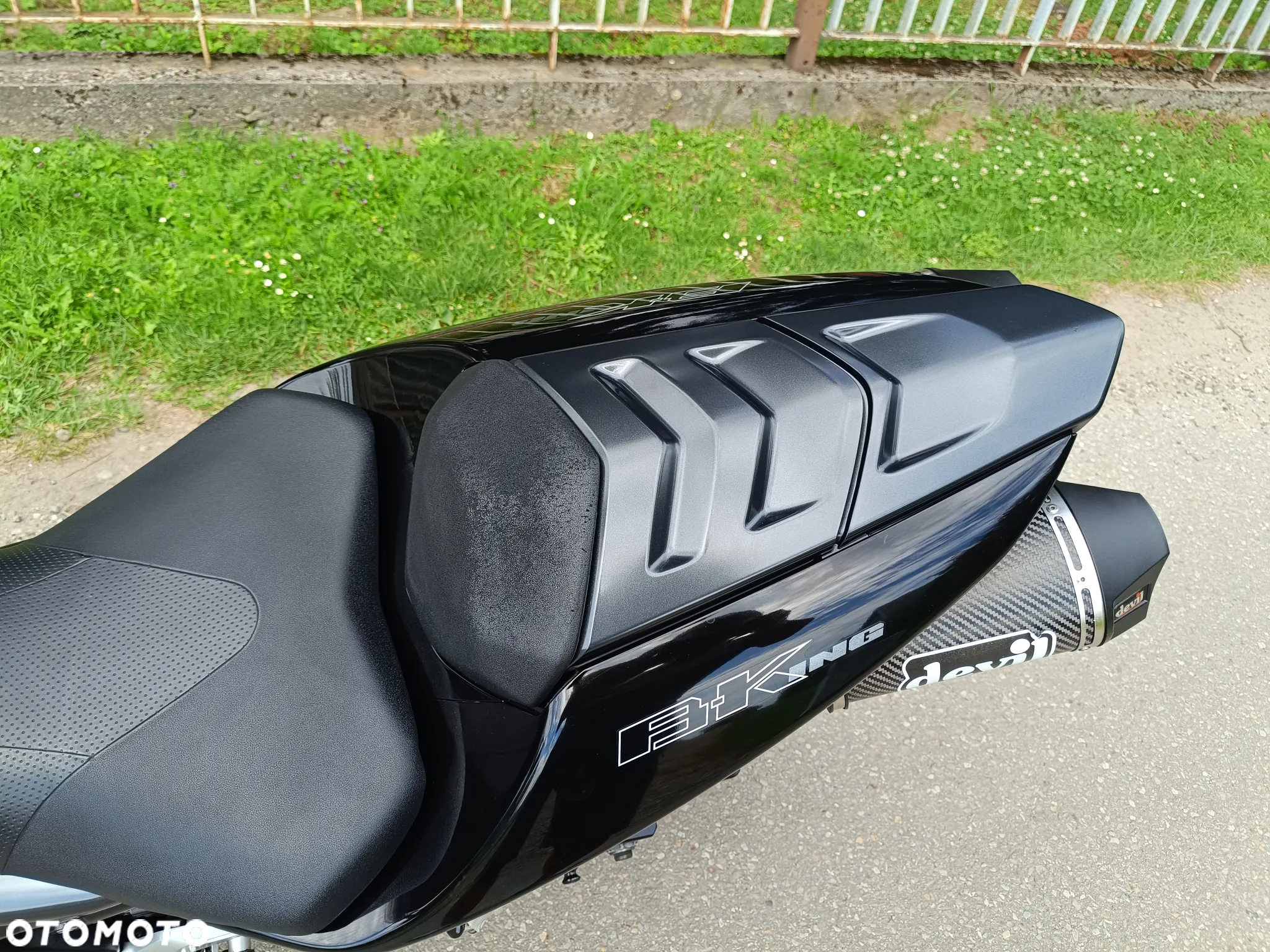 Suzuki GSX - 17