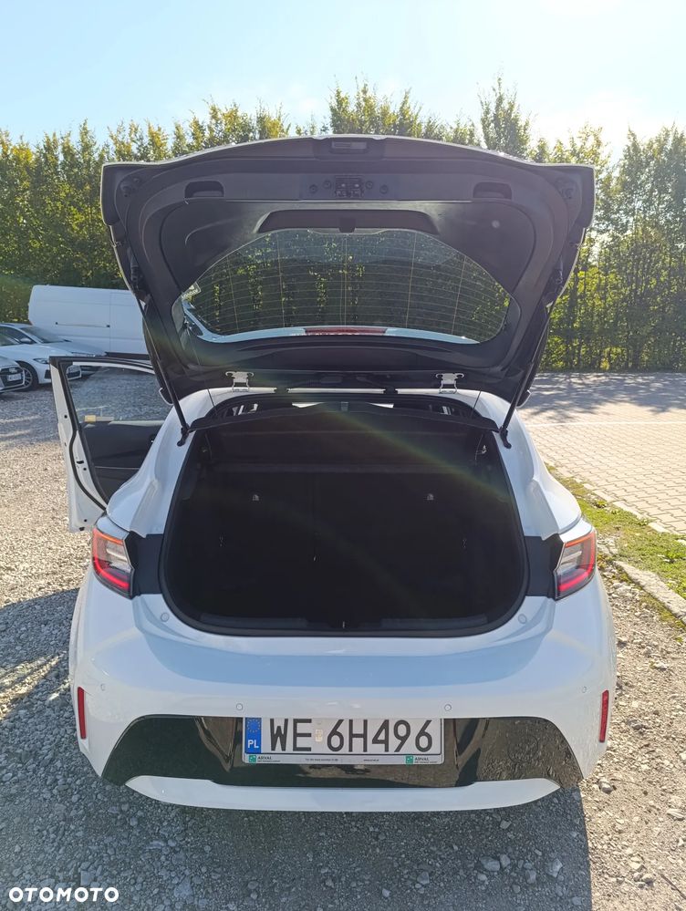 Toyota Corolla 1.8 Hybrid GPF Comfort - 24