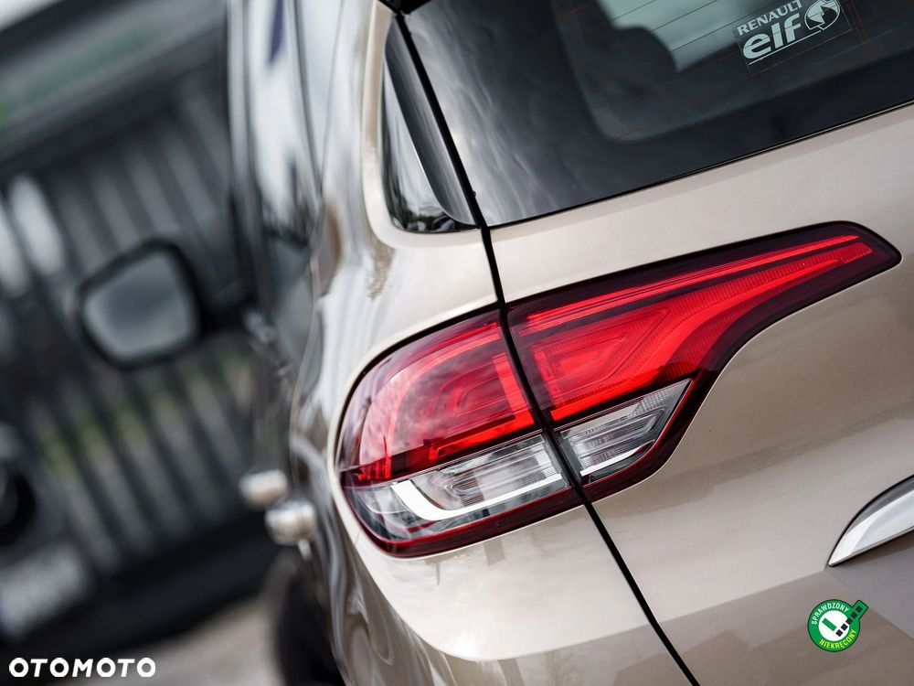 Renault Scenic ENERGY dCi 110 EDC Business - 11