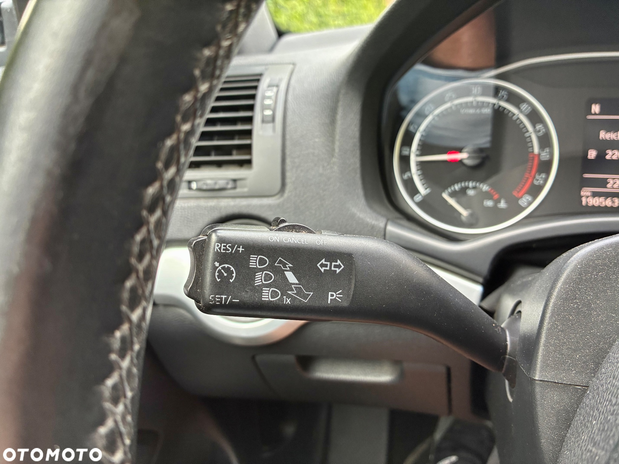 Skoda Octavia 2.0 TDI DPF RS - 17