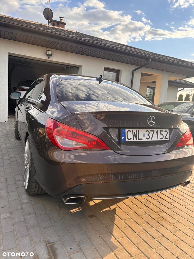 Mercedes-Benz CLA 250 4Matic 7G-DCT Sport - 6