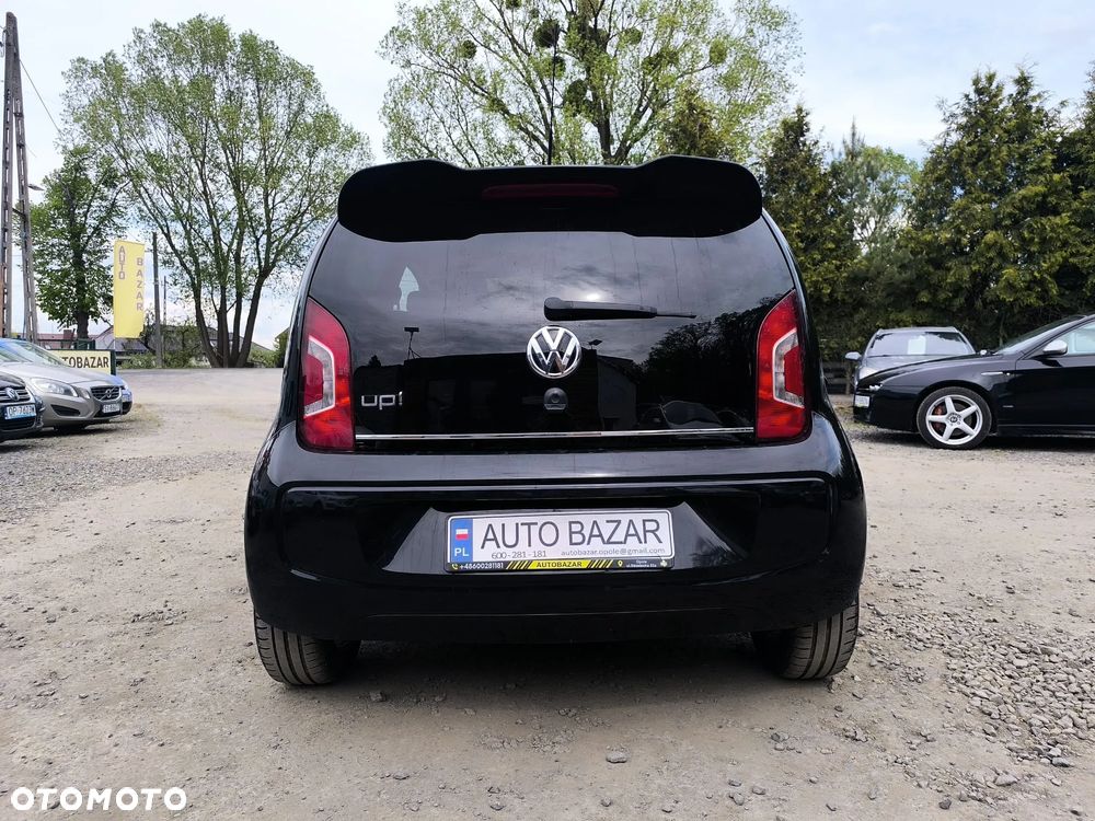 Volkswagen up! - 12