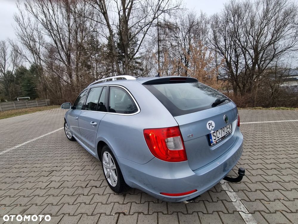 Skoda Superb 2.0 TDI Platinum - 21