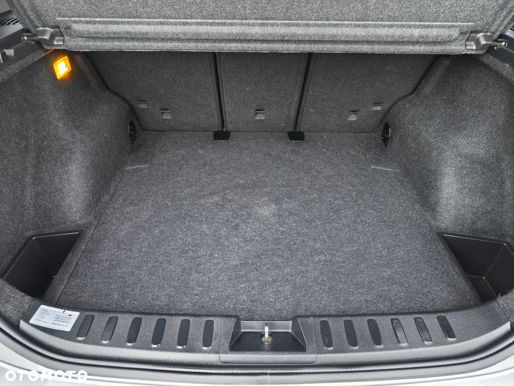 BMW X1 xDrive20d - 13