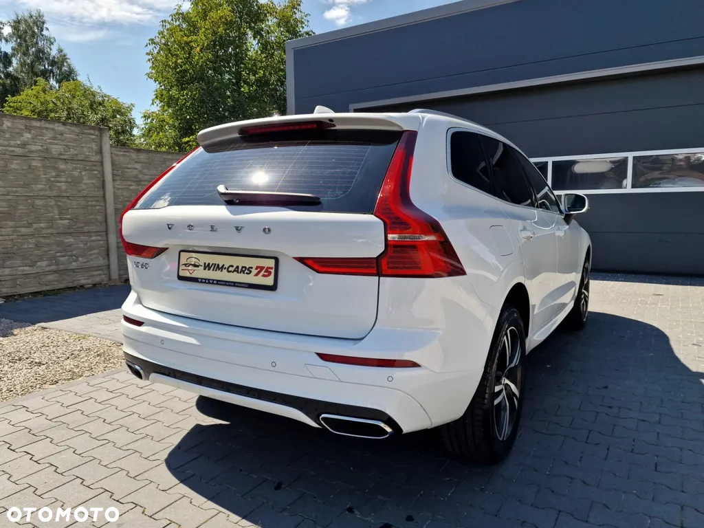 Volvo XC 60 D4 R-Design - 14
