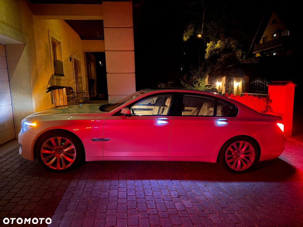 BMW Seria 7 730d xDrive Edition Exclusive - 1