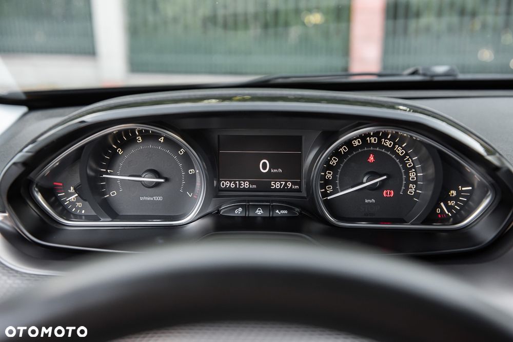 Peugeot 2008 120 VTI Business-Line - 17