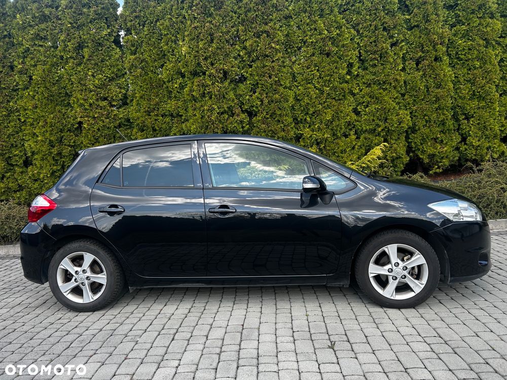 Toyota Auris 1.6 Premium - 6