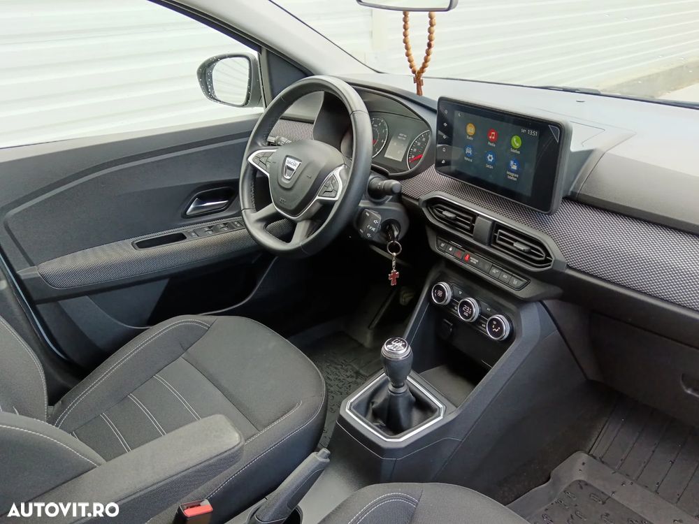 Dacia Logan TCe 90 MT6 Prestige - 5