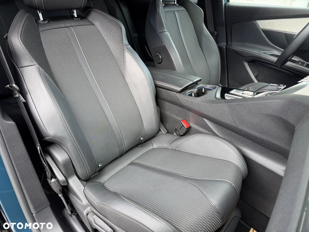 Peugeot 3008 BlueHDi 130 Stop & Start EAT8 GT Pack - 18