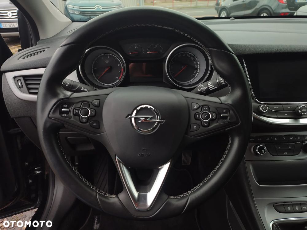 Opel Astra 1.4 Turbo Business - 28