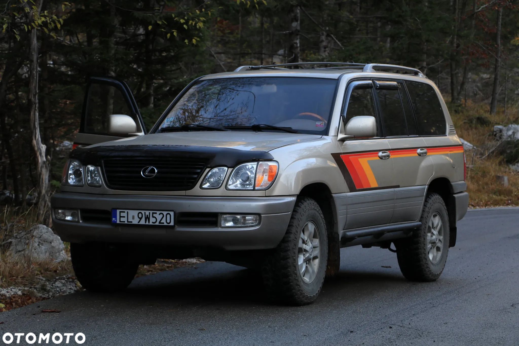 Lexus LX 470 - 1