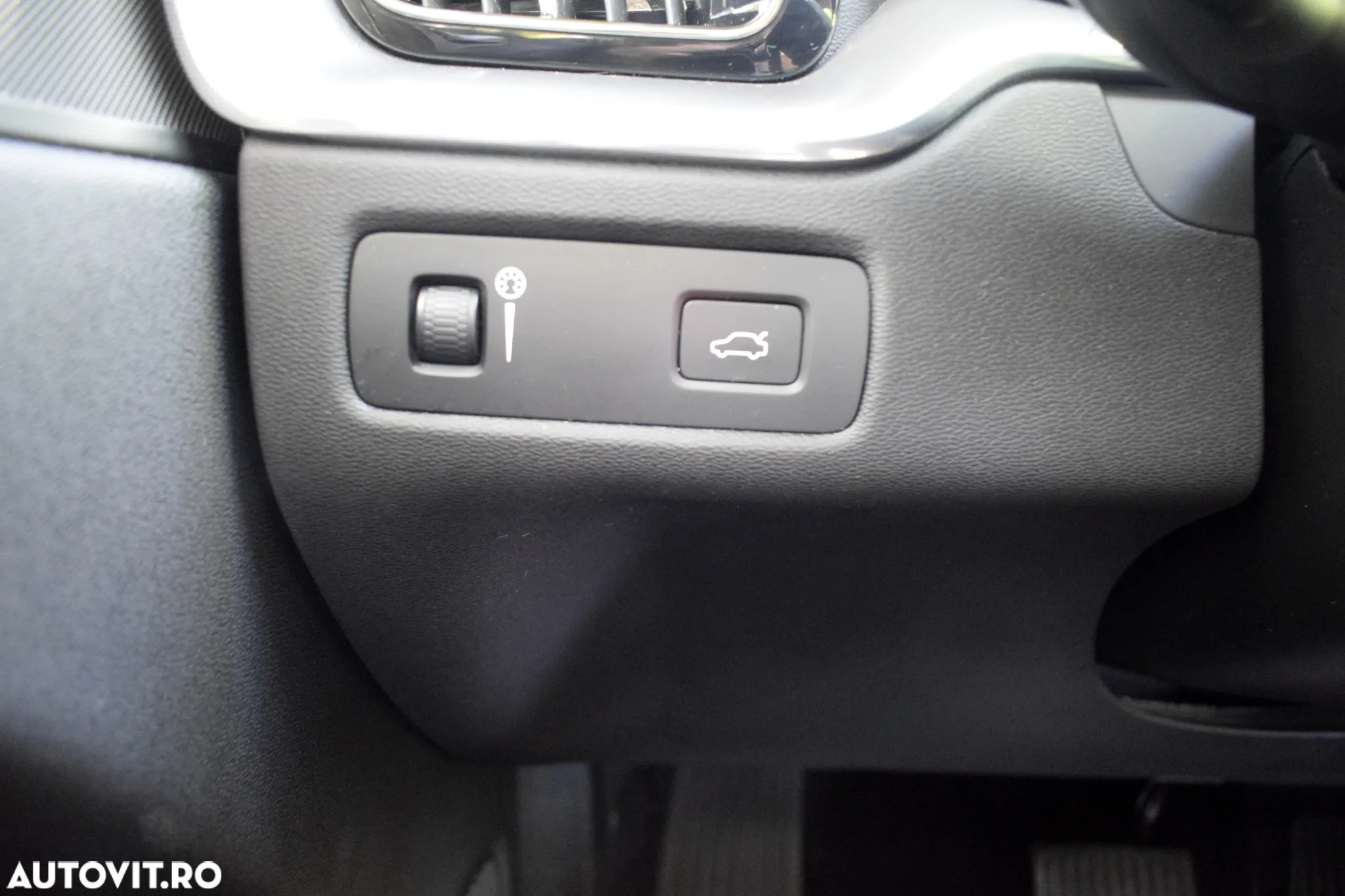 Volvo XC 60 B5 B AWD Geartronic Momentum Pro - 20