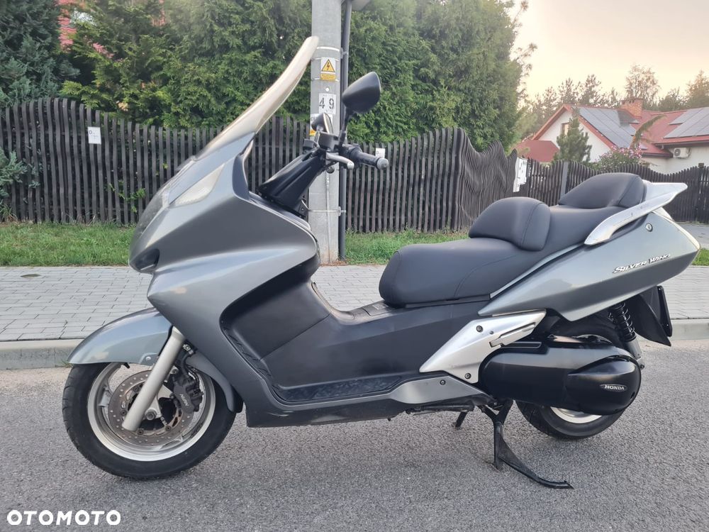 Honda Silver Wing - 1