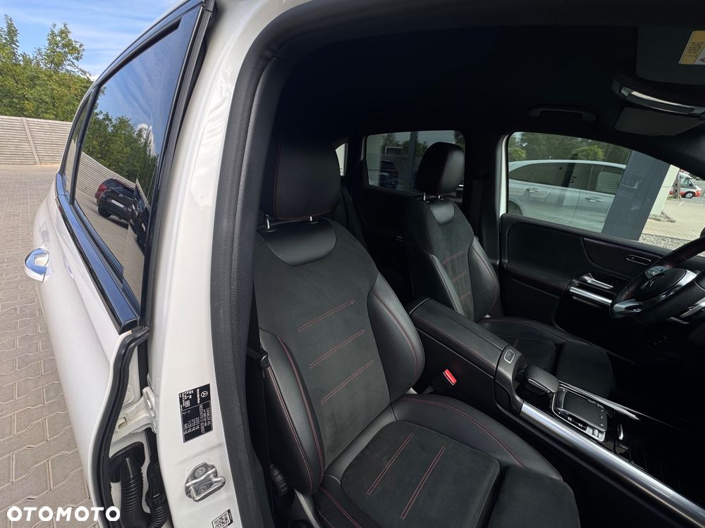 Mercedes-Benz Klasa B 200 d AMG Line 8G-DCT - 11